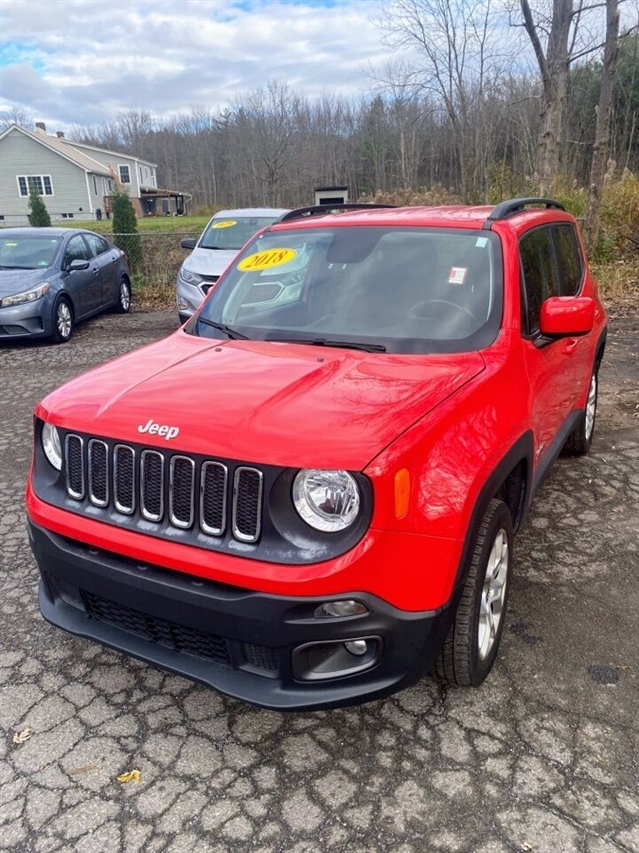 Stock m23211M USED 2018 Jeep Renegade Queensbury, New York 12804