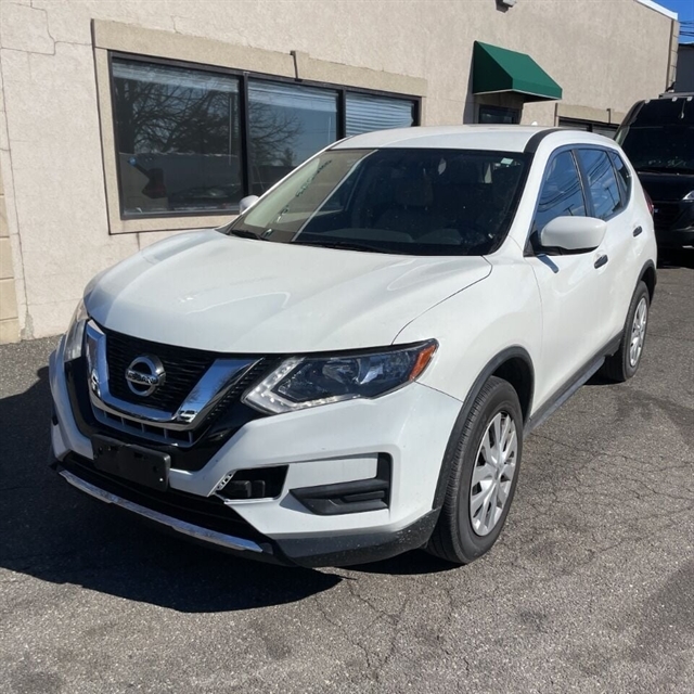 Stock 24076 USED 2017 Nissan Rogue Queensbury, NY The Car Shoppe