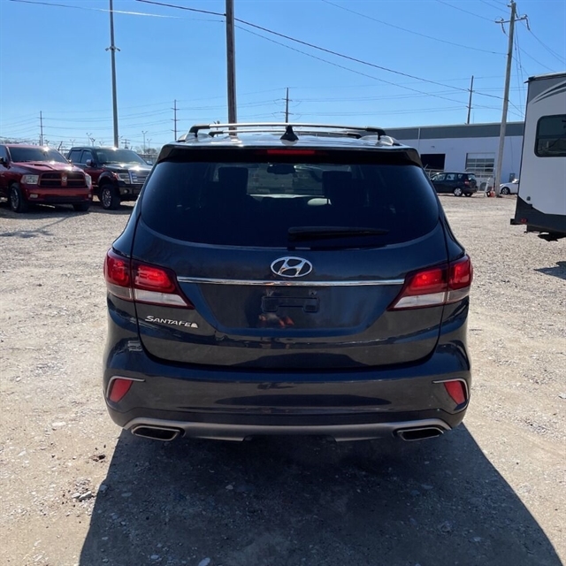 Stock 24080 USED 2017 Hyundai Santa Fe Queensbury, NY The Car Shoppe