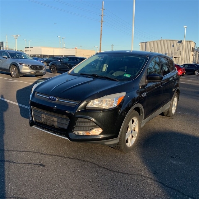 Stock 24125 USED 2014 Ford Escape Queensbury, NY The Car Shoppe