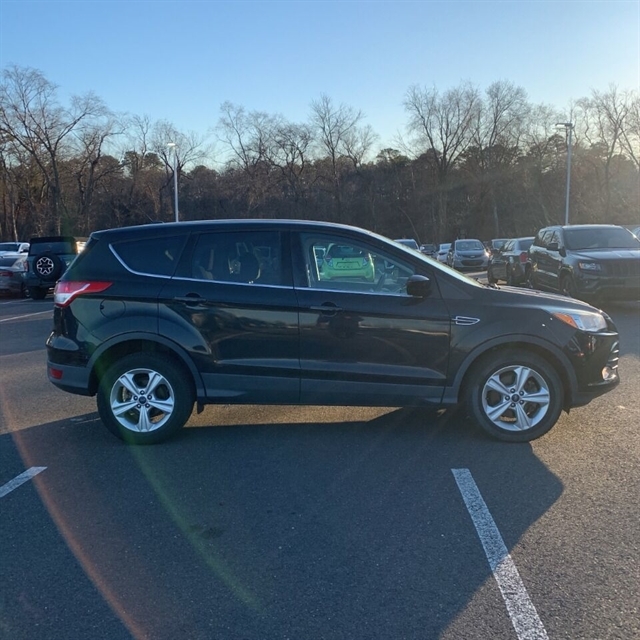 Stock 24125 USED 2014 Ford Escape Queensbury, NY The Car Shoppe