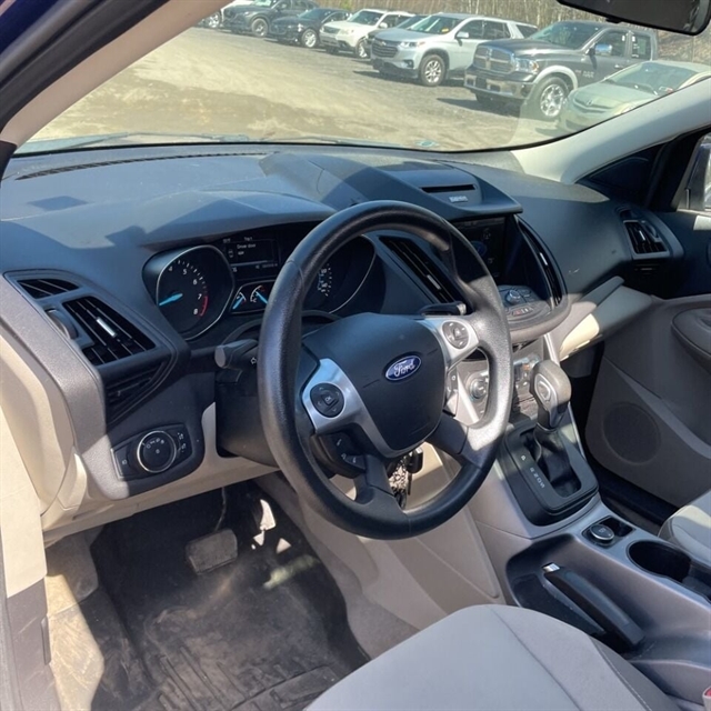 Stock 24171 USED 2014 Ford Escape Queensbury, NY The Car Shoppe