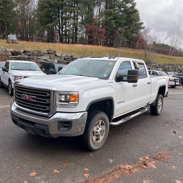 2017 GMC Sierra 2500HD Base's photo