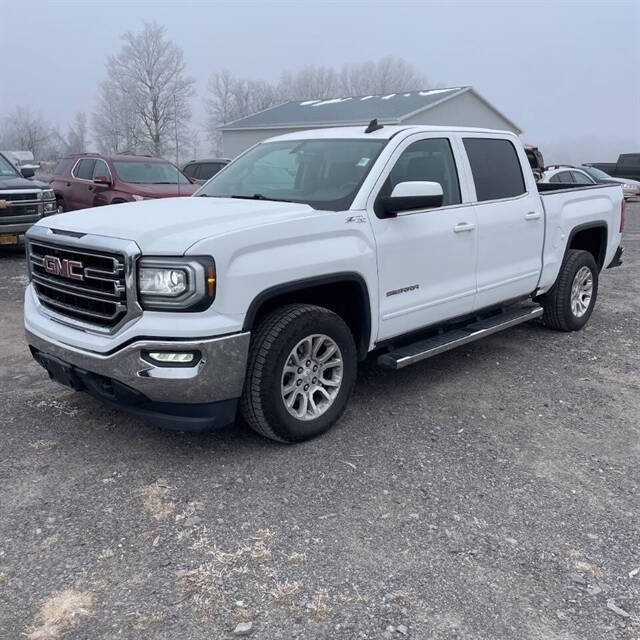 2017 GMC Sierra 1500 SLE's photo