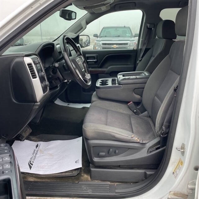 2017 GMC Sierra 1500 SLE - Photo 9