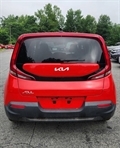 2022 Kia Soul LX - Photo 10