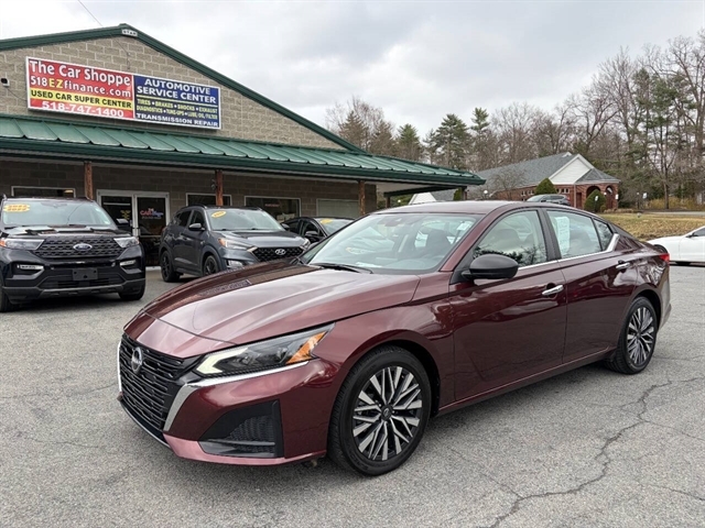 2024 Nissan Altima SV