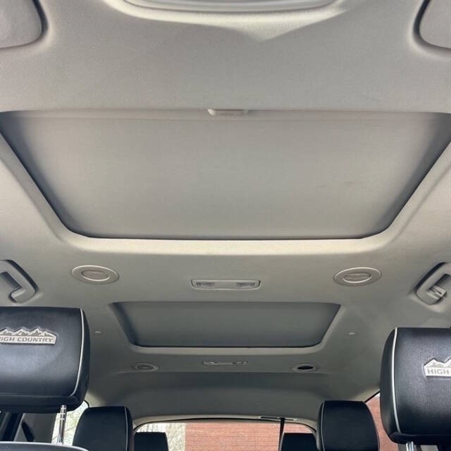 2019 Chevrolet Traverse High Country - Photo 18