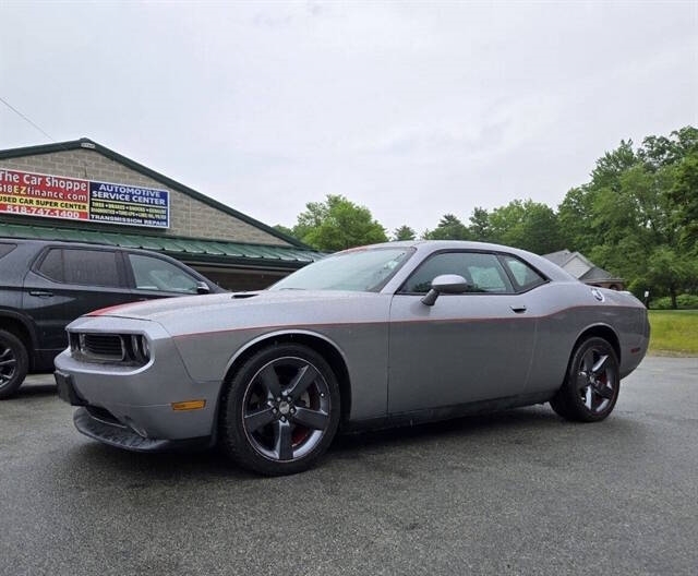 2013 Dodge Challenger SXT's photo