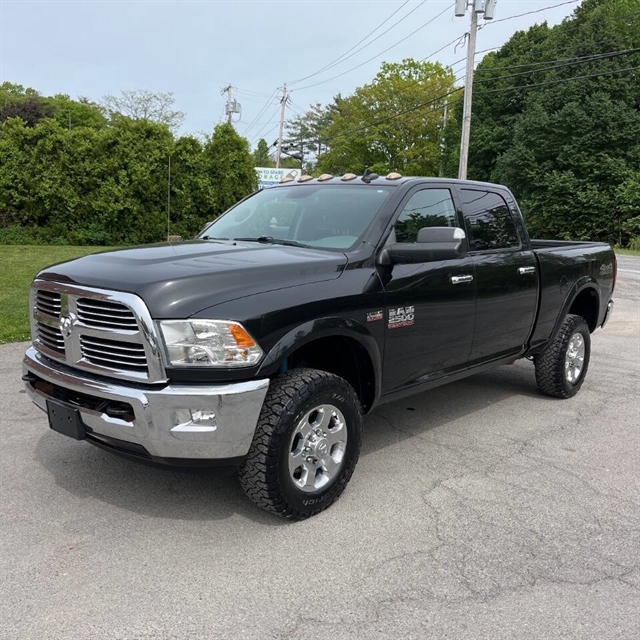 2018 RAM 2500 Big Horn 4X4 Crew Cab SWB's photo
