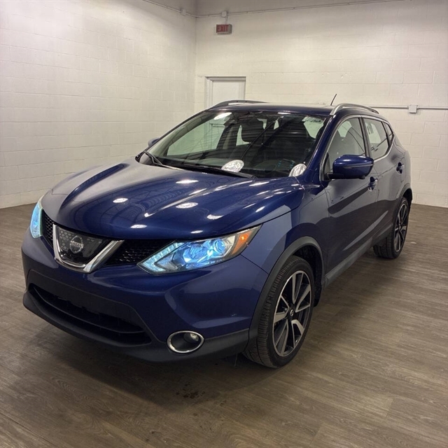 2017 Nissan Rogue Sport SL AWD's photo