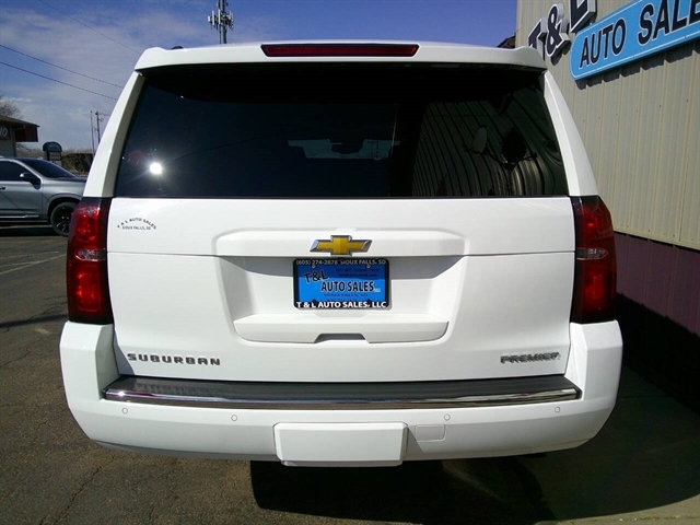 2019 Chevrolet Suburban Premier - Photo 9