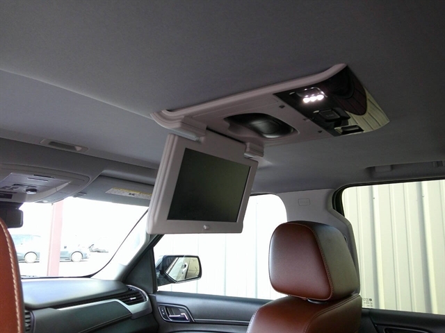 2019 Chevrolet Suburban Premier - Photo 18