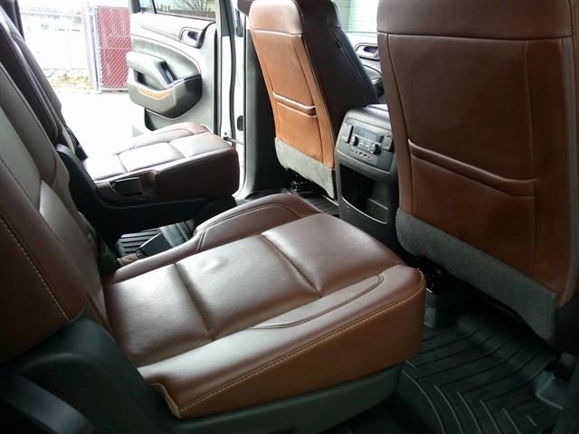 2019 Chevrolet Suburban Premier - Photo 23