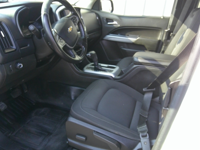 2021 Chevrolet Colorado LT photo 7
