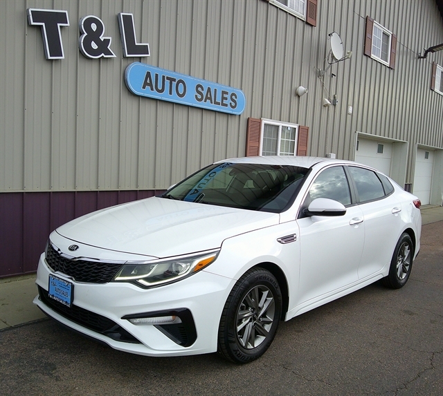 2019 Kia Optima LX AT's photo