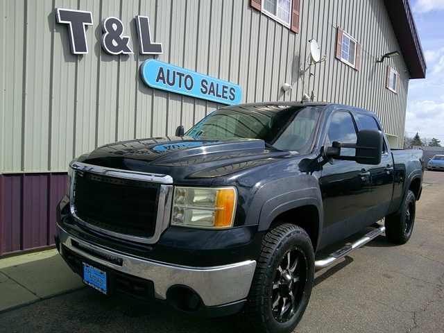 2008 GMC Sierra 4WD Crew Cab 8ft SLT's photo