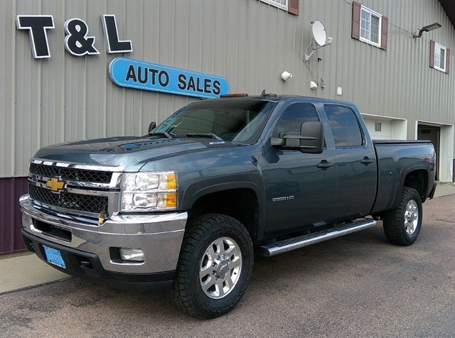 2012 Chevrolet Silverado HD 1LT 4WD Crew Cab SWB's photo