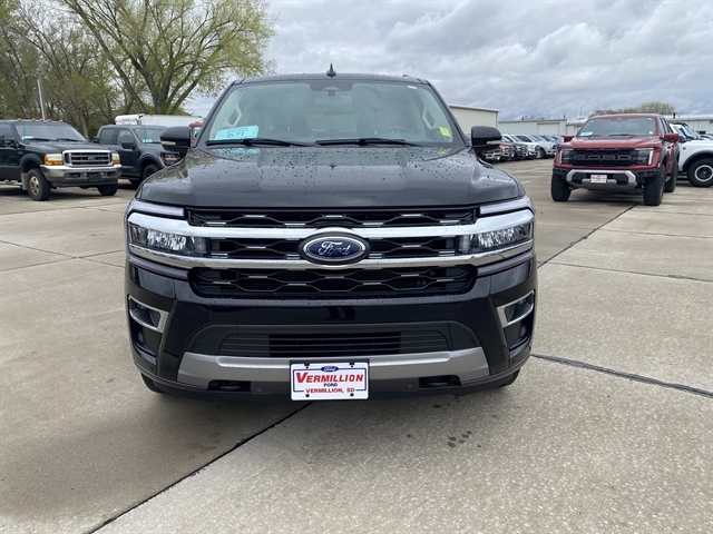 Used 2024 Ford Expedition Limited with VIN 1FMJK2A82REA17442 for sale in Vermillion, SD