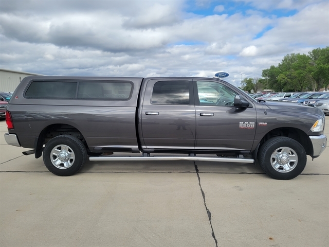 Used 2017 RAM Ram 2500 Pickup SLT with VIN 3C6UR5JJ6HG702835 for sale in Vermillion, SD