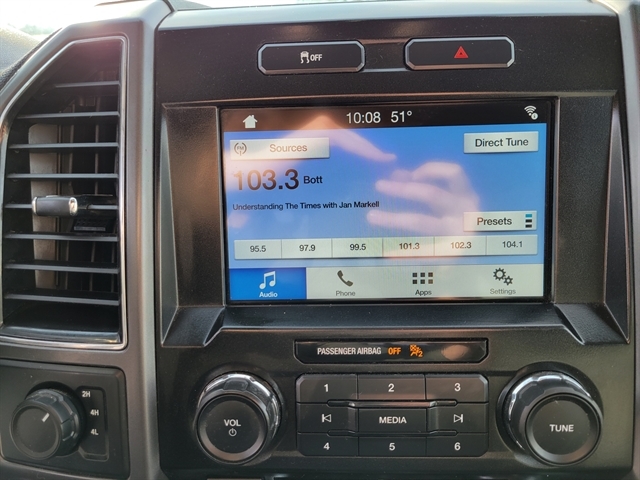 2017 Ford F-150 XLT photo 3