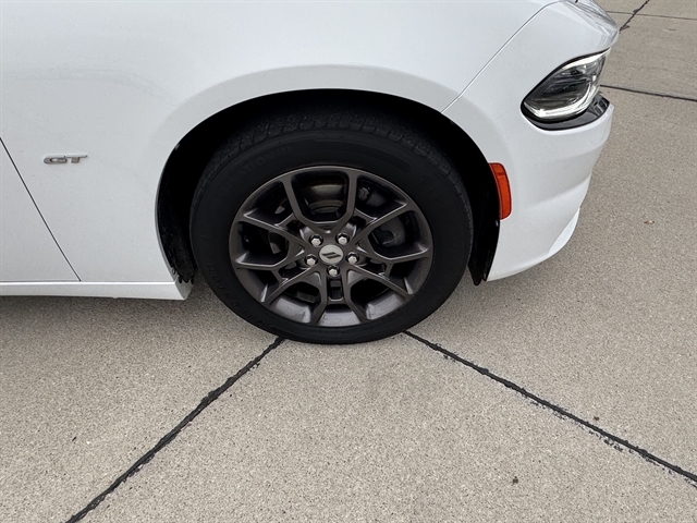 2018 Dodge Charger GT photo 2