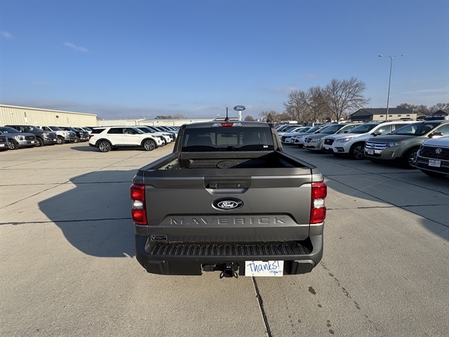 2025 Ford Maverick Lariat photo 4