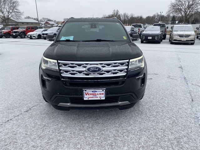 Used 2019 Ford Explorer XLT with VIN 1FM5K8DH0KGA22259 for sale in Vermillion, SD