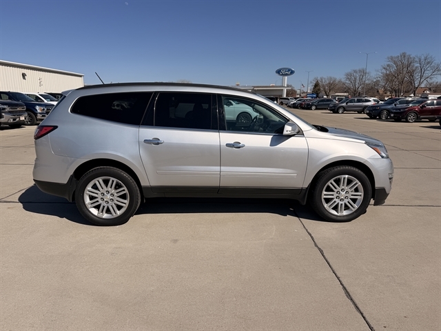 2015 Chevrolet Traverse 1LT FWD's photo