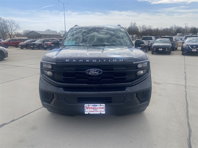 2026 Ford Expedition Active MAX 4x4's photo