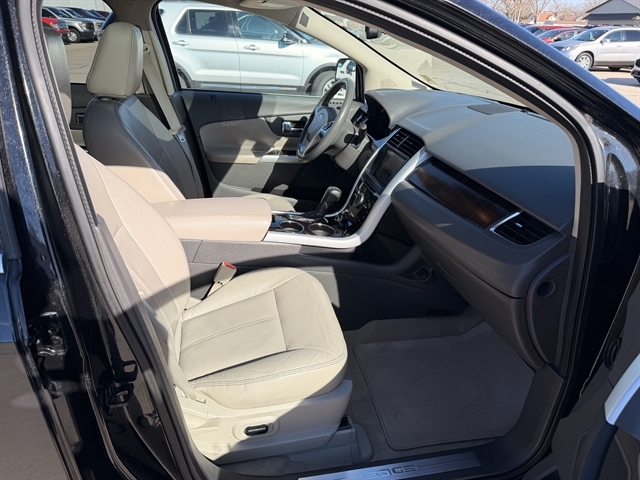 2011 Ford Edge Limited AWD's photo
