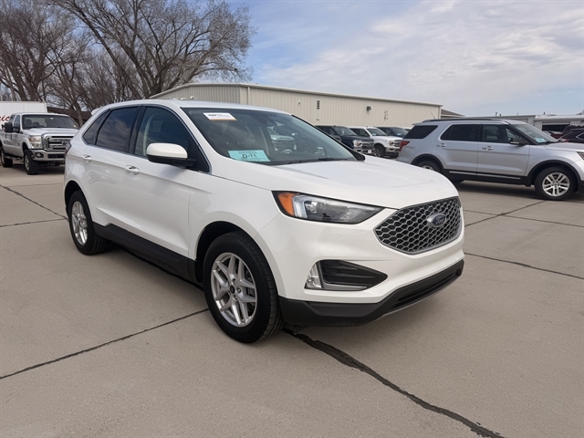 Used 2017 Ford Edge SEL with VIN 2FMPK4J81HBC25862 for sale in Vermillion, SD
