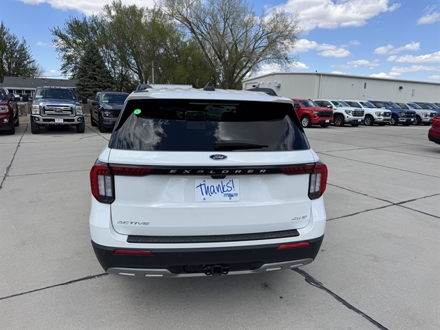 2026 Ford Explorer Active 4WD's photo