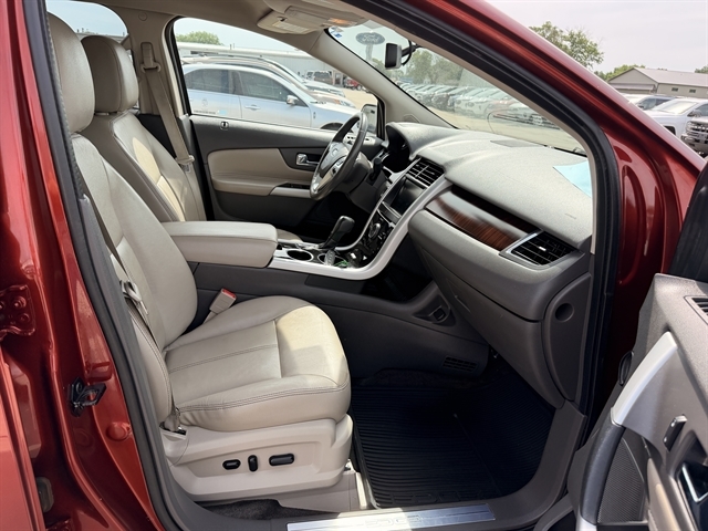 Used 2014 Ford Edge Limited with VIN 2FMDK4KC7EBB13231 for sale in Vermillion, SD