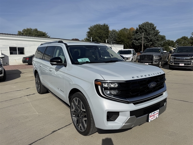 2025 Ford Expedition Max Platinum
