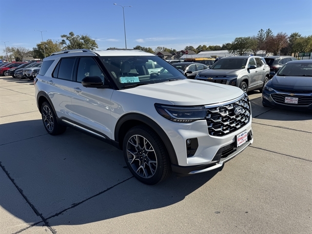 2027 Ford Explorer Platinum