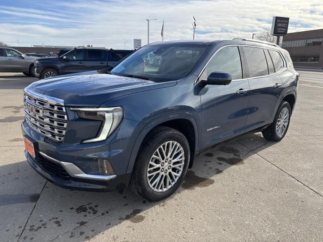 2026 GMC Acadia Denali's photo