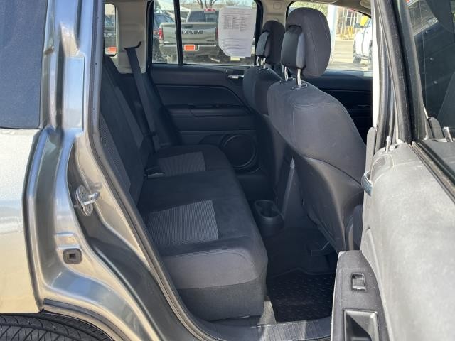 2011 Jeep Compass Latitude - Photo 12