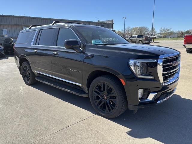 2023 GMC Yukon XL SLT - Photo 8