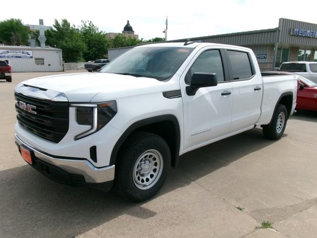 2026 GMC Sierra 4WD Crew Cab Standard Box Pro's photo