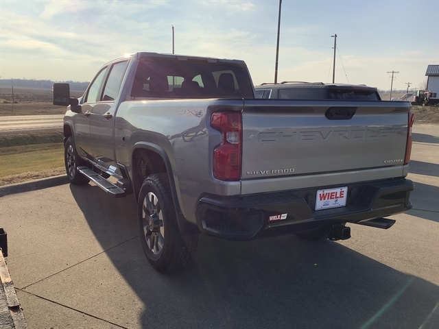 2025 CHEVROLET 2500