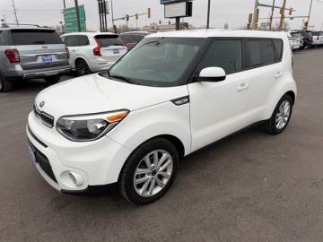 2019 KIA SOUL