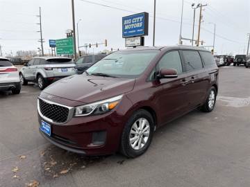 2016 KIA SEDONA