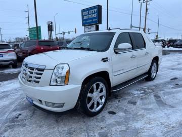 2012 CADILLAC ESCALADE EXT
