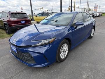 2025 TOYOTA CAMRY
