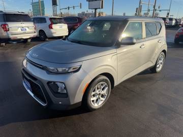 2022 KIA SOUL