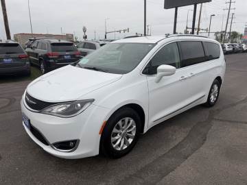 2018 CHRYSLER PACIFICA