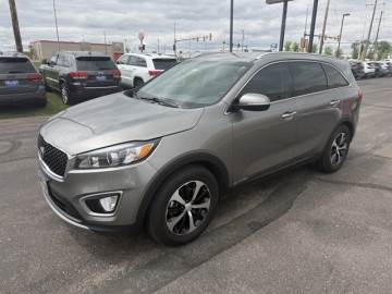 2017 KIA SORENTO