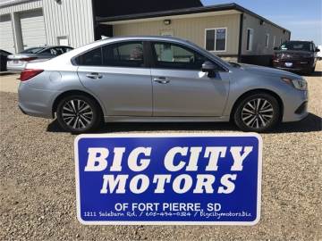 2018 SUBARU LEGACY