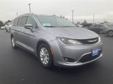 2019 CHRYSLER PACIFICA
